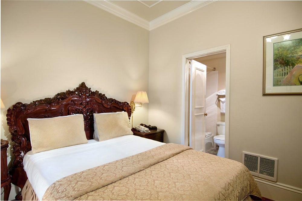 The Monterey Hotel Экстерьер фото